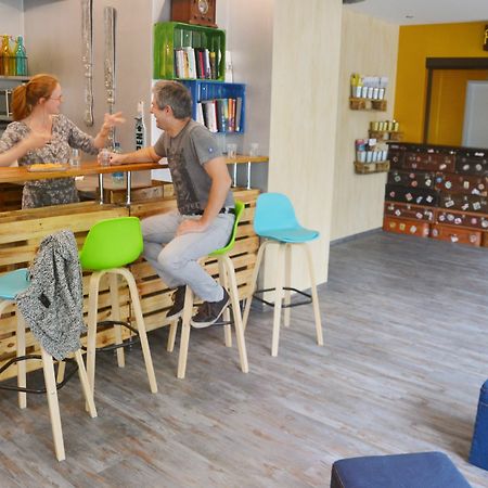 Do Step Inn Central - Self-Service-Hostel Виена Екстериор снимка
