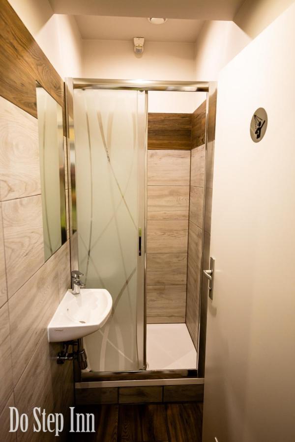 Do Step Inn Central - Self-Service-Hostel Виена Екстериор снимка